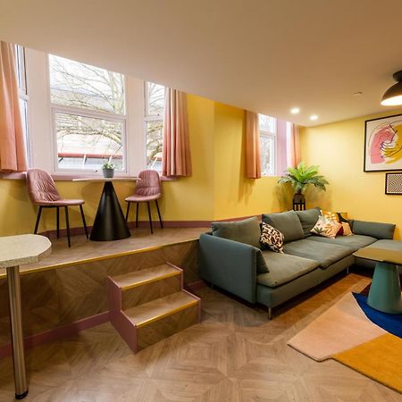 Aaron Wise - 51 Fitzhamon Apartments คาร์ดิฟฟ์ ภายนอก รูปภาพ