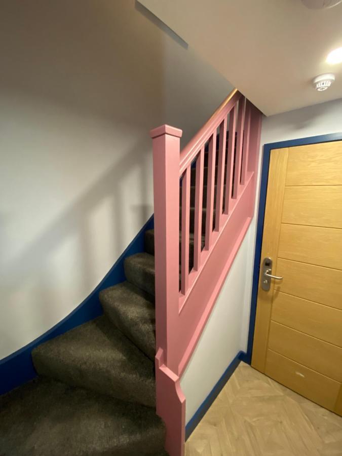 Aaron Wise - 51 Fitzhamon Apartments คาร์ดิฟฟ์ ภายนอก รูปภาพ