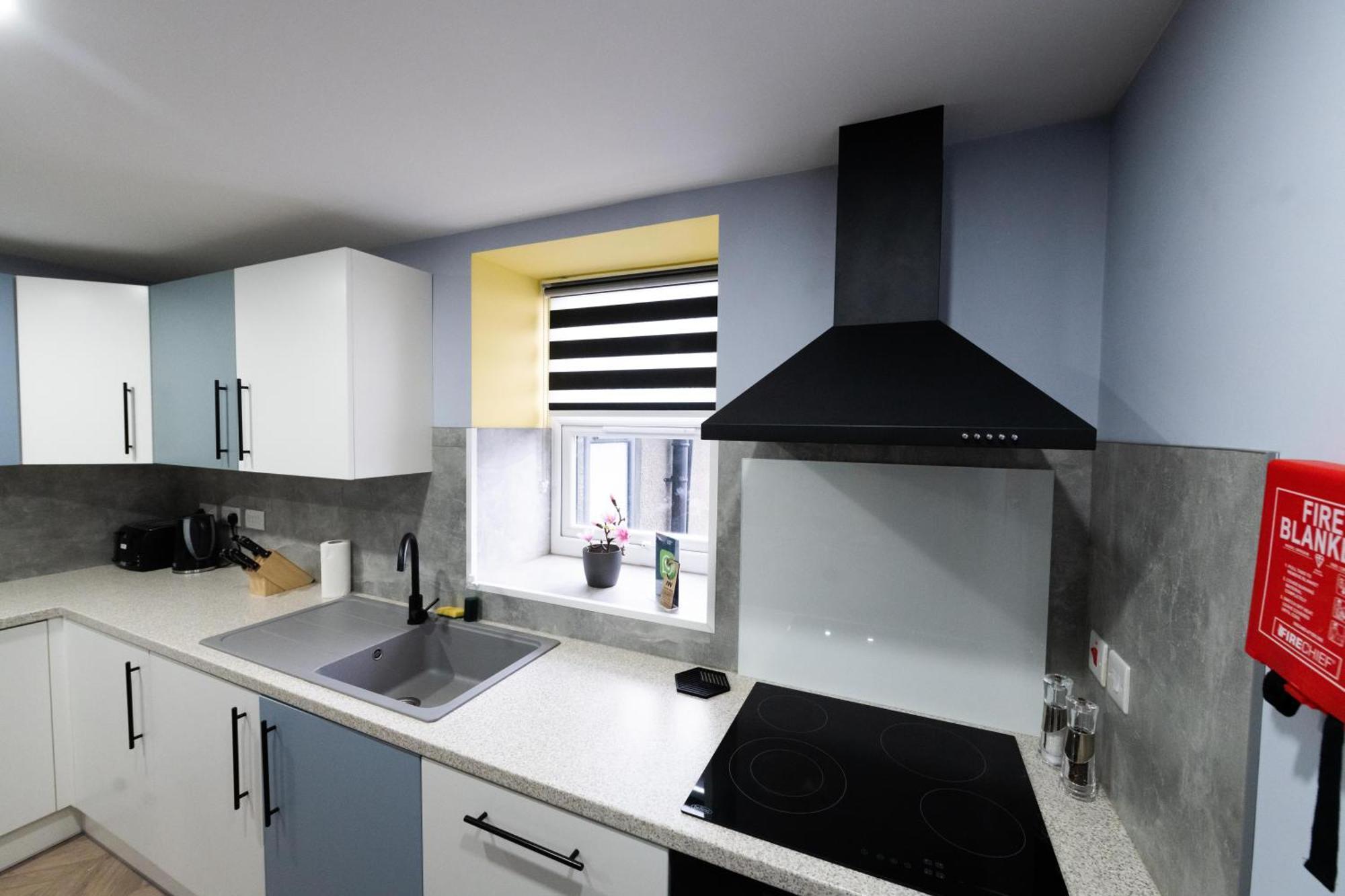 Aaron Wise - 51 Fitzhamon Apartments คาร์ดิฟฟ์ ภายนอก รูปภาพ