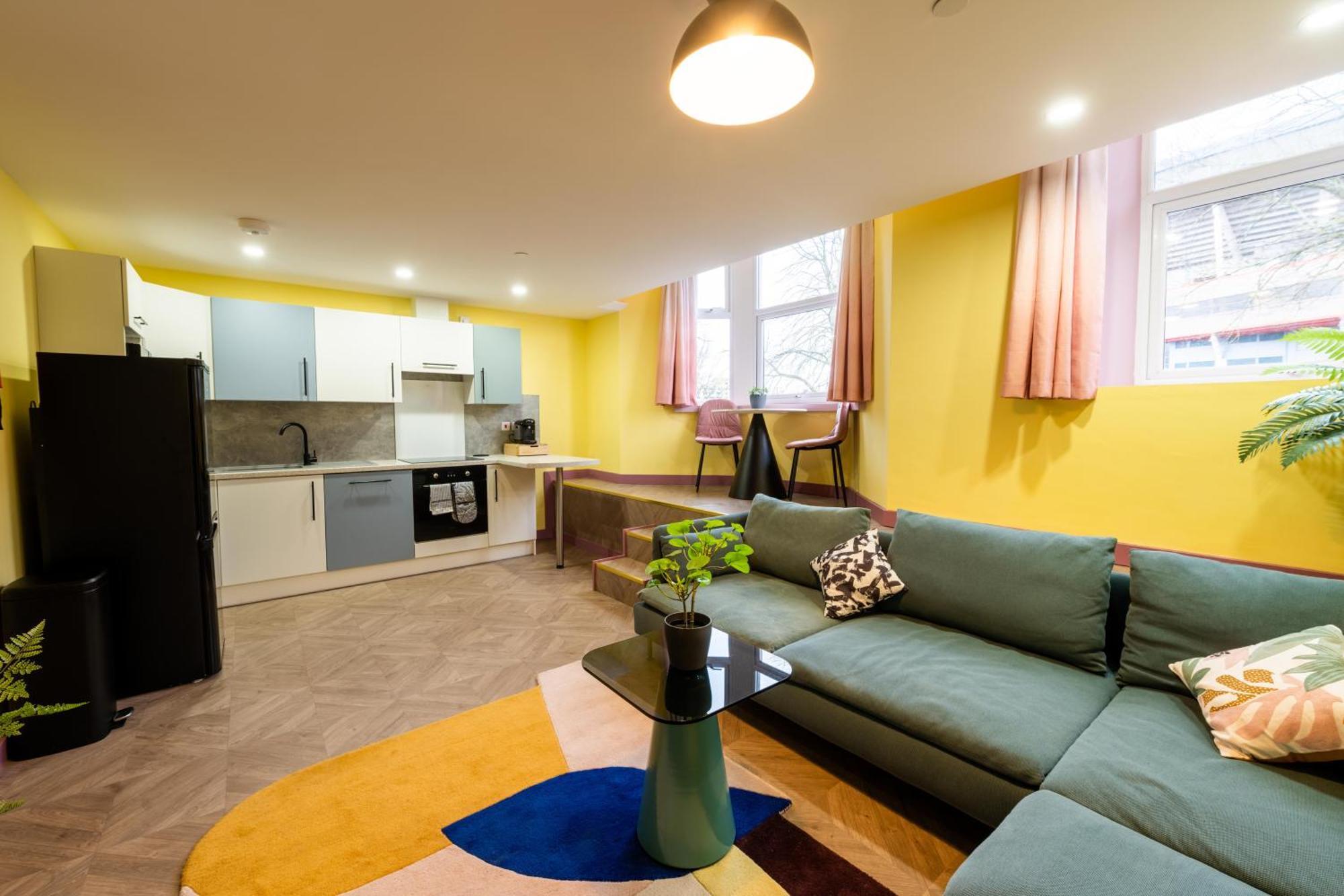 Aaron Wise - 51 Fitzhamon Apartments คาร์ดิฟฟ์ ภายนอก รูปภาพ